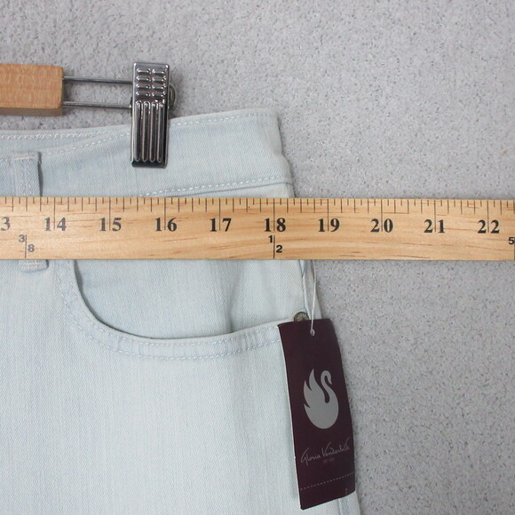 Gloria Vanderbilt Womens Wide Leg Crop Jeans 18 Light Blue 5 Pocket Denim Casual - Picture 4 of 14